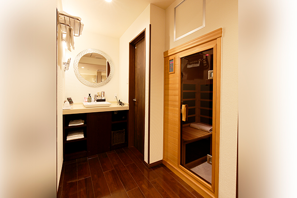 HOTEL555~Air~山形店 - 料金・客室情報（107） 山形県 東根市 (北海道