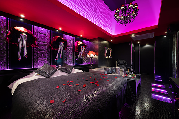Japanese love hotels